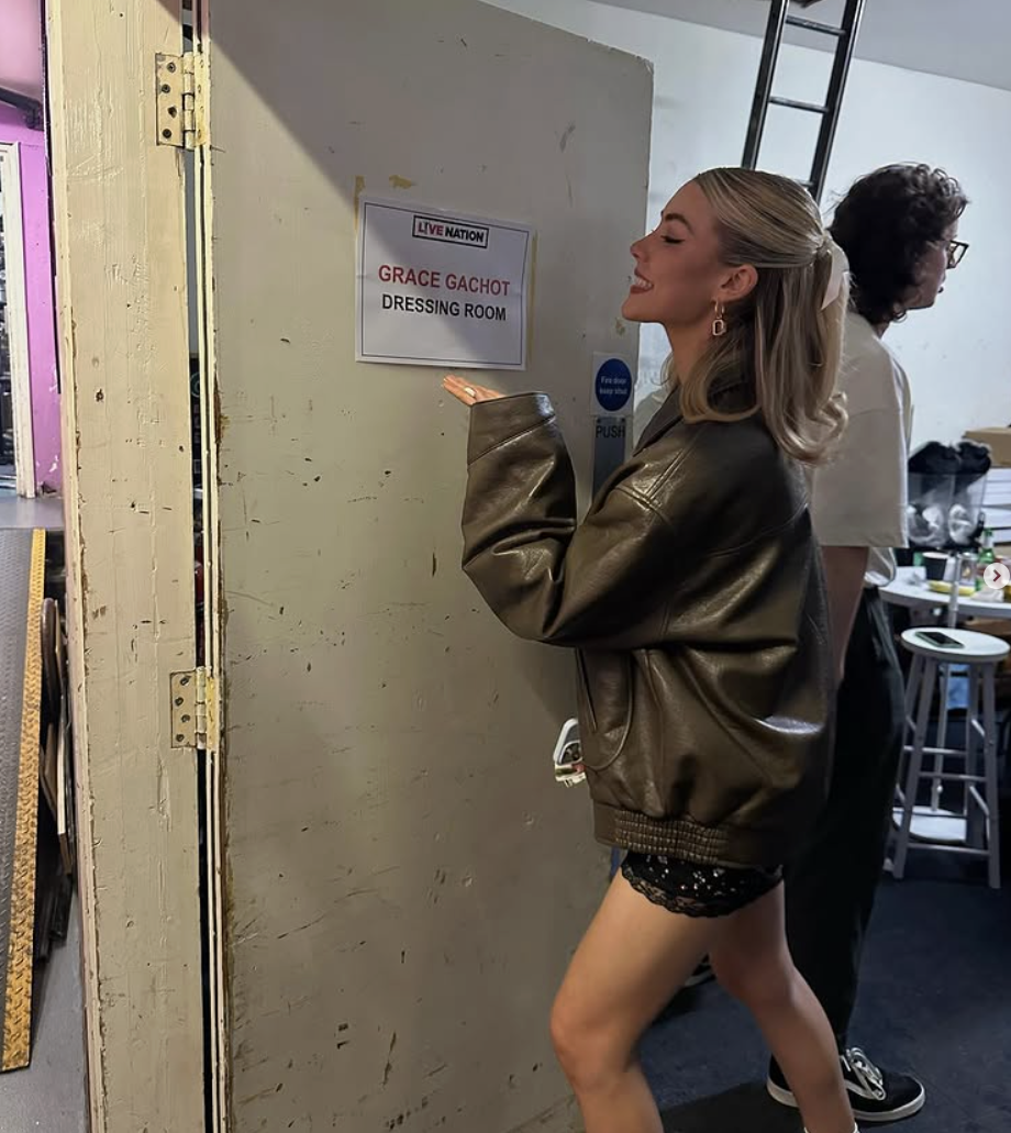 Screenshot 2025-10-14 at 12.00.42